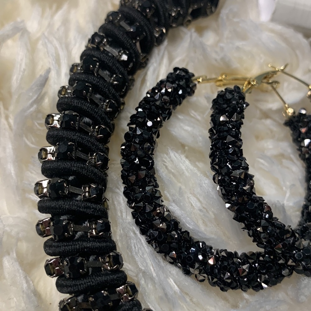 New Top Shop Freedom choker necklace w/ black rhinestones unbranded earrings